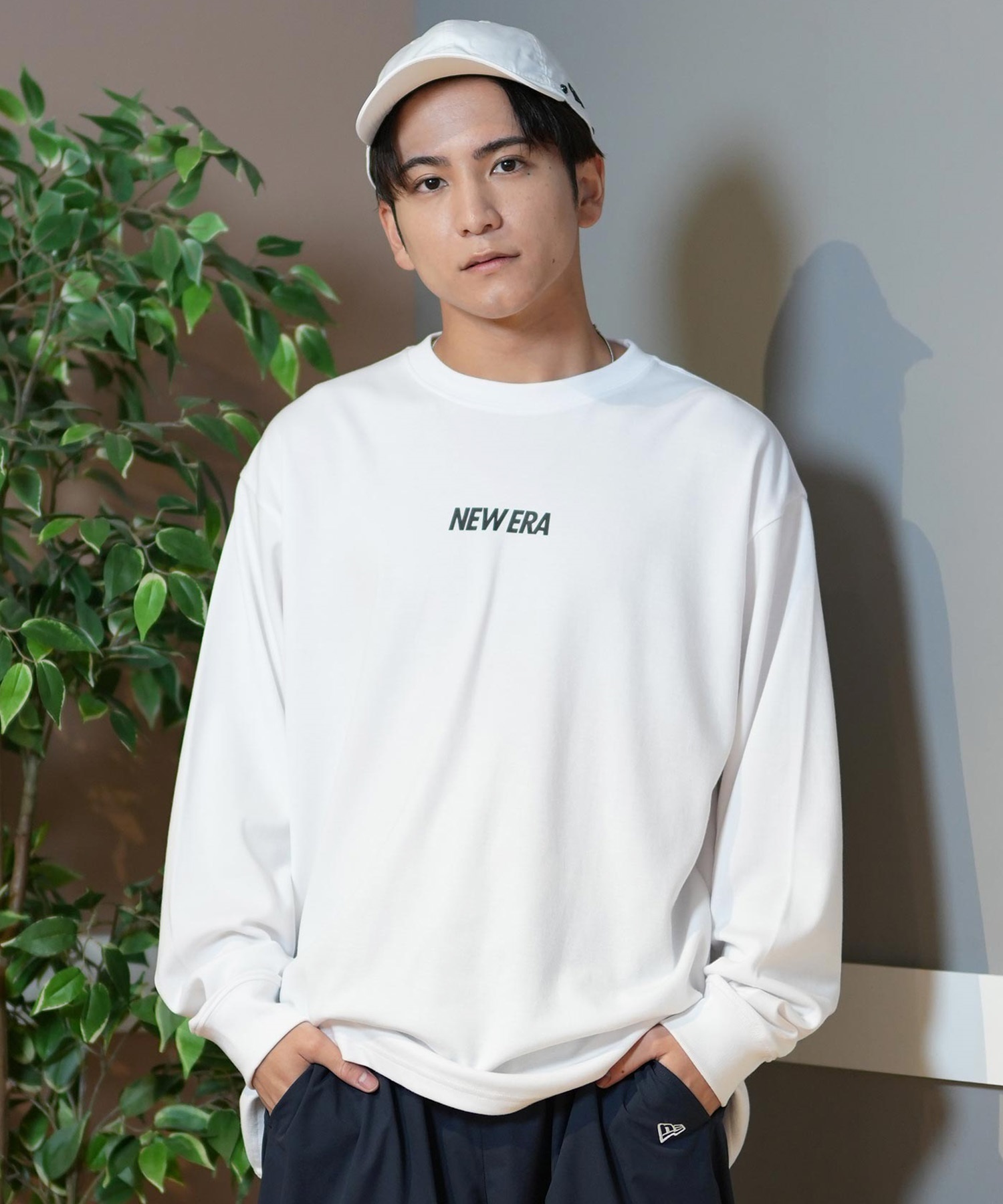 NEW ERA 長袖Tシャツ白