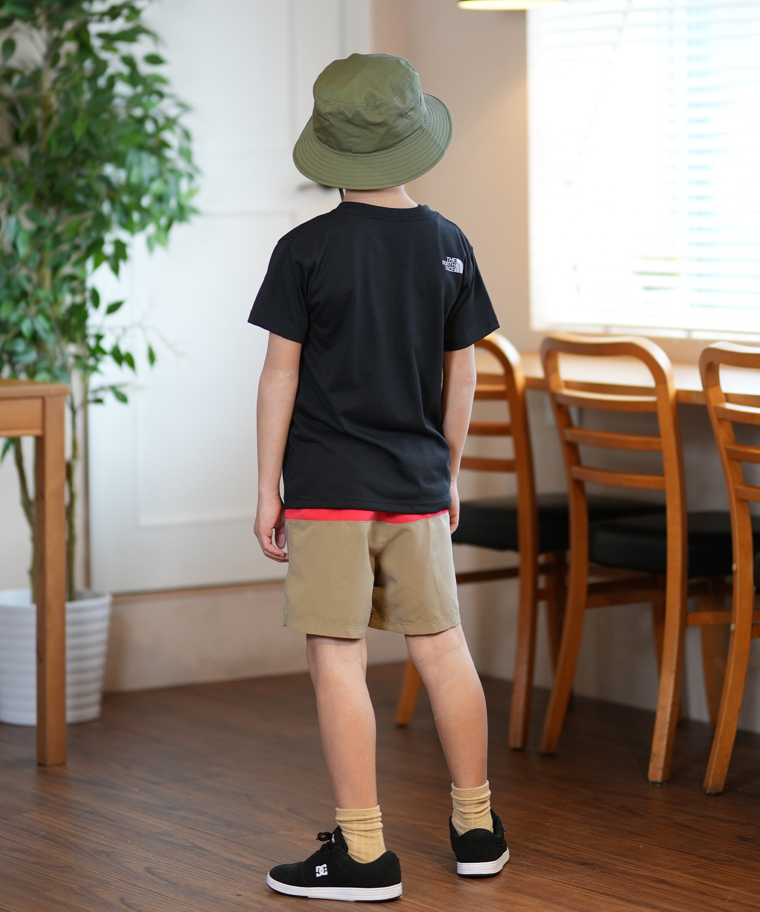 THE NORTH FACE ザ・ノース・フェイス Tシャツ キッズ 半袖 吸汗速乾 UVカット ショートスリーブゲットモテッドグラフィックティー NTJ32575(WD-130cm)
